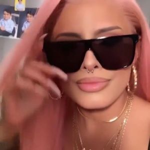 Meet your Posher, Shelby